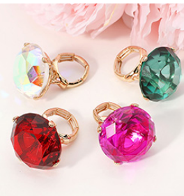 Oversized Diamond Cut Round Glass Stone Stretch Ring
